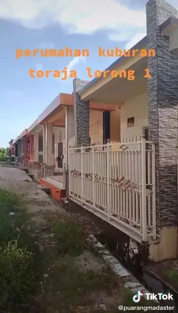 makam berbentuk perumahan Berbagai sumber