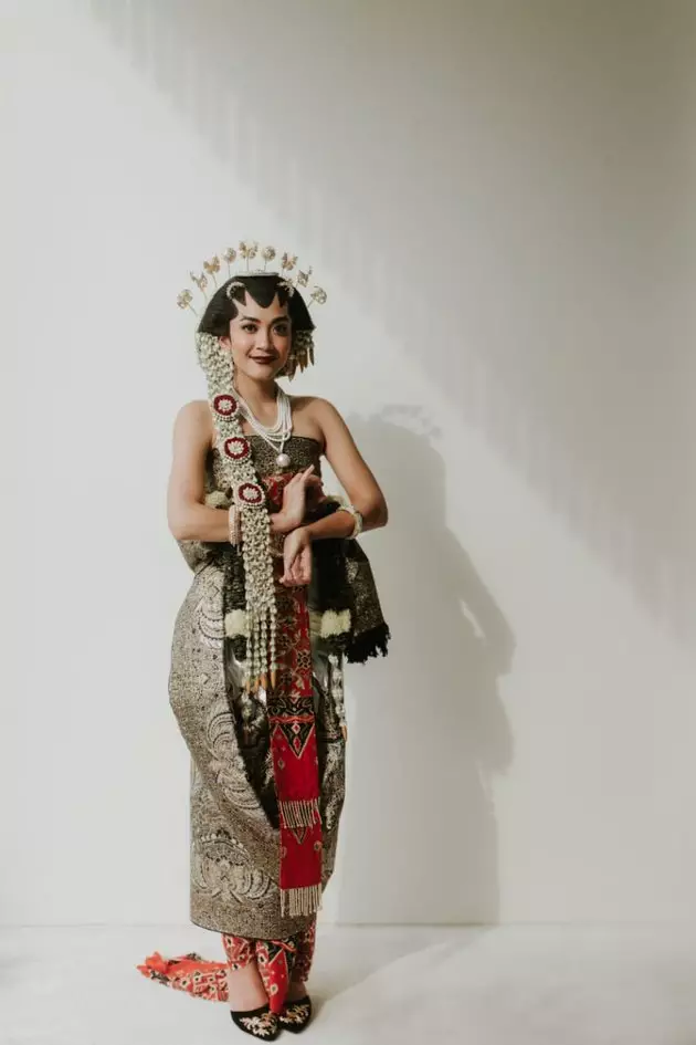 momen pernikahan Adipati dan Canti © KapanLagi.com momen pernikahan Adipati dan Canti © KapanLagi.com