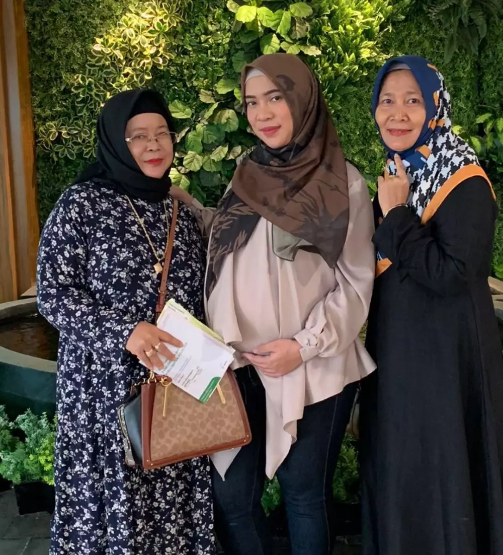 Unggahan  seleb di hari ibu © Instagram