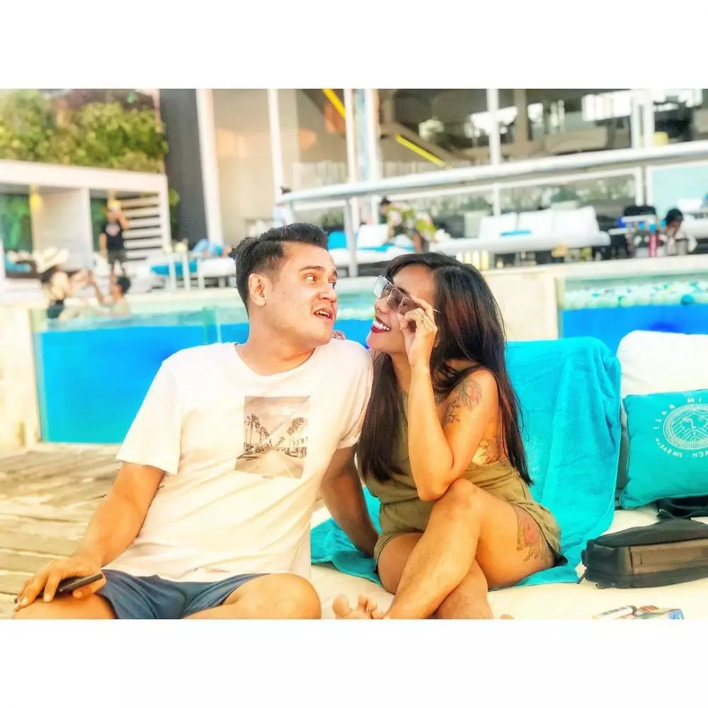 Potret mesra pemain sinetron Putri Yang Ditukar © 2020 brilio.net