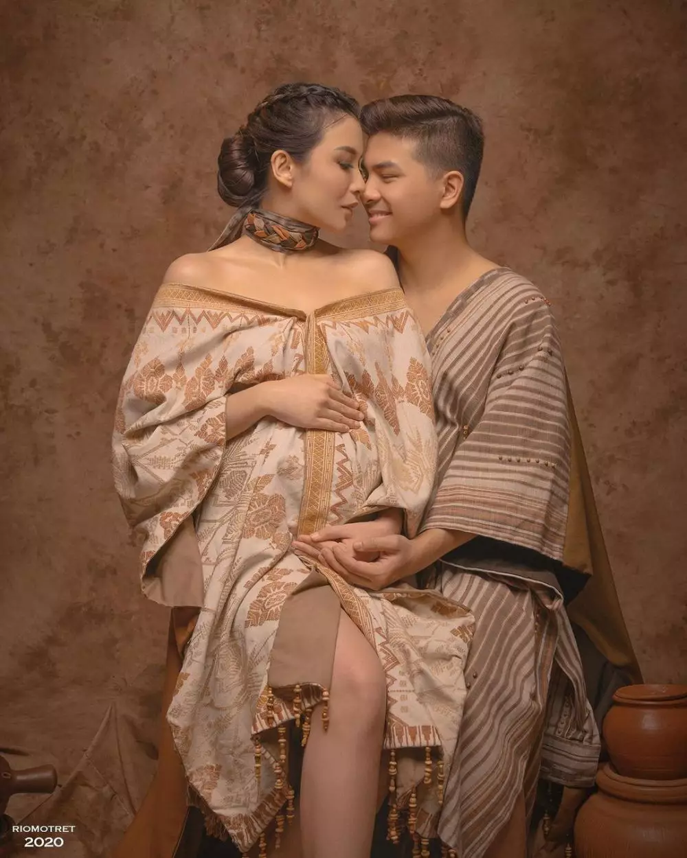 Potret mesra pemain sinetron Putri Yang Ditukar © 2020 brilio.net