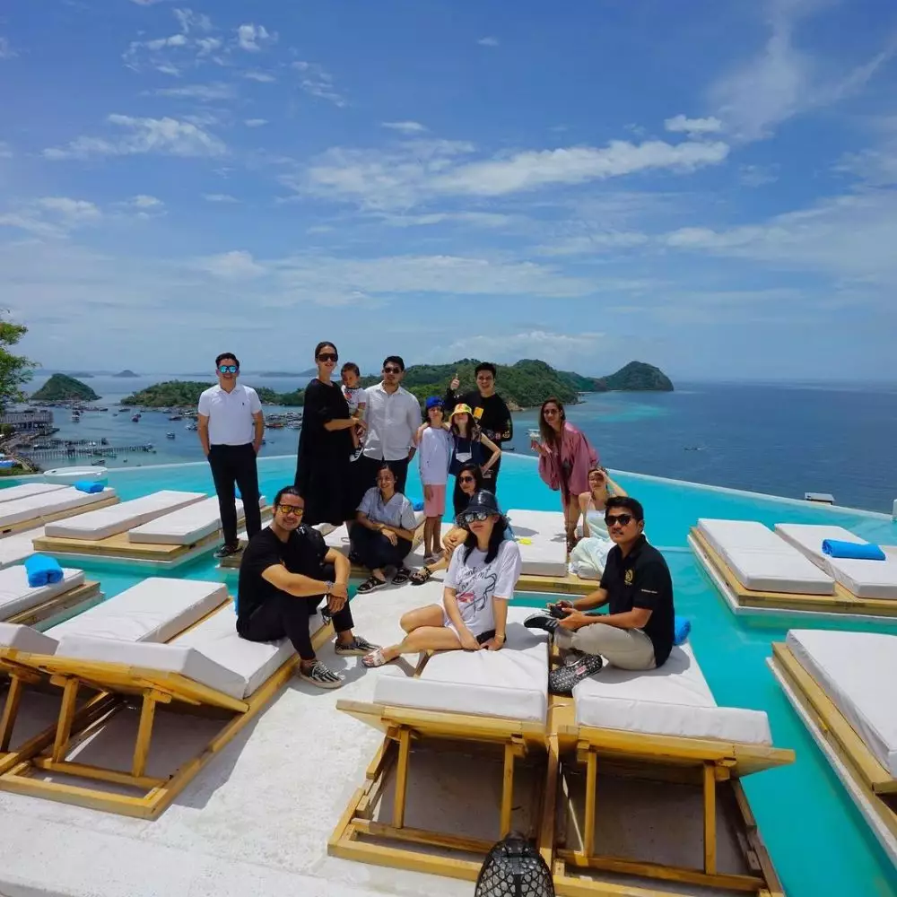 momen liburan wulan guritno dan shalom © Instagram