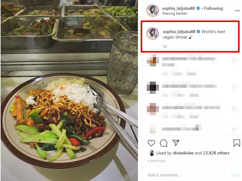 Seleb cantik makan di warteg © Instagram