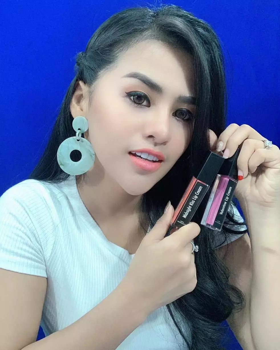 pedangdut geluti bisnis kosmetik © Instagram