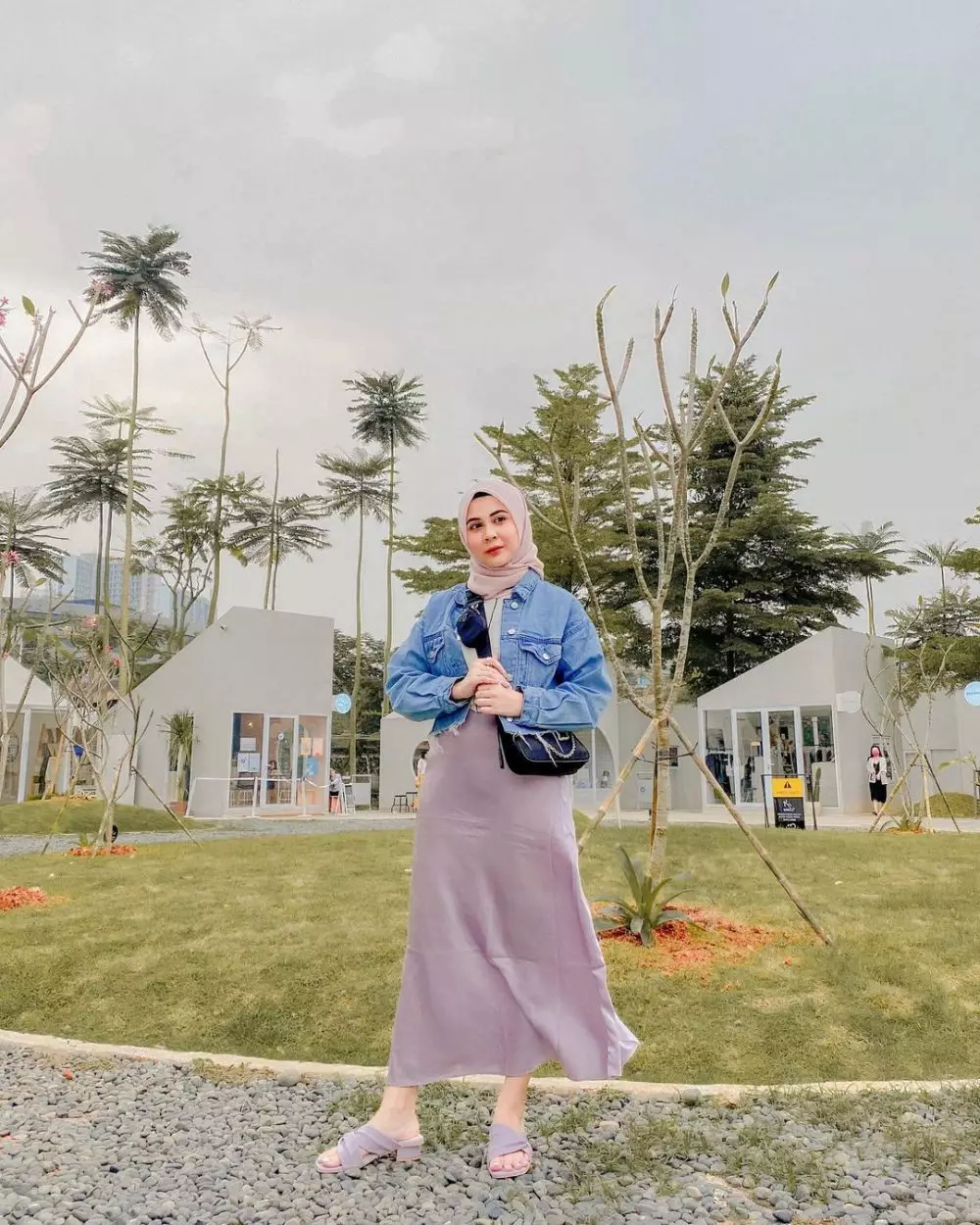 potret terbaru kesha ratuliu © berbagai sumber