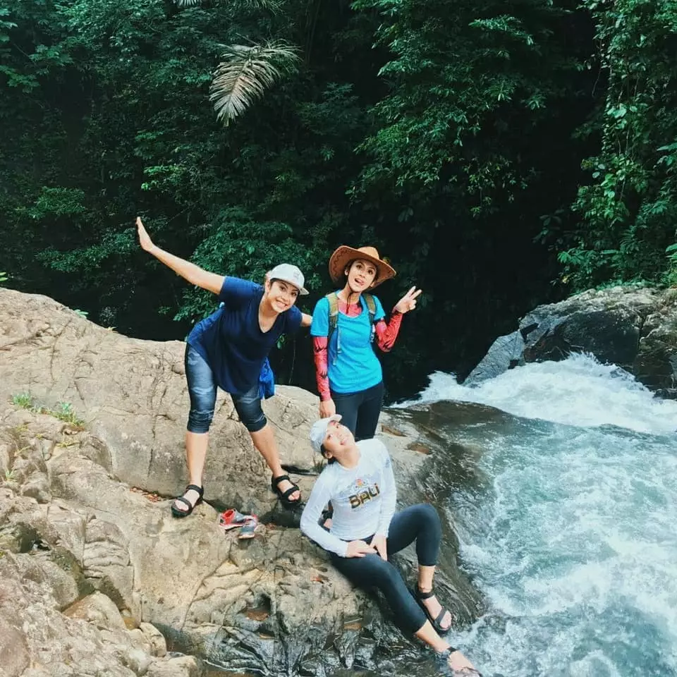 kedekatan canti tachril dan kedua kakaknya © Instagram