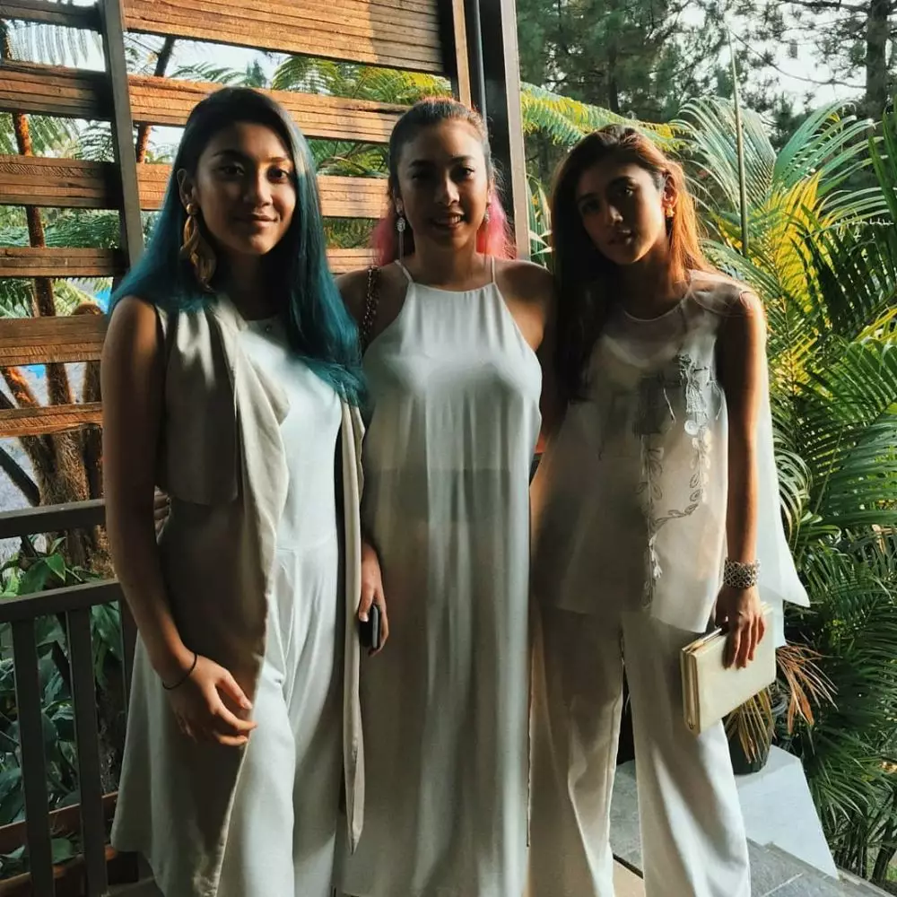 kedekatan canti tachril dan kedua kakaknya © Instagram