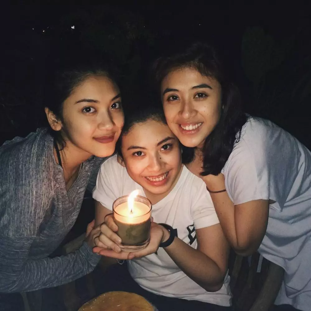 kedekatan canti tachril dan kedua kakaknya © Instagram