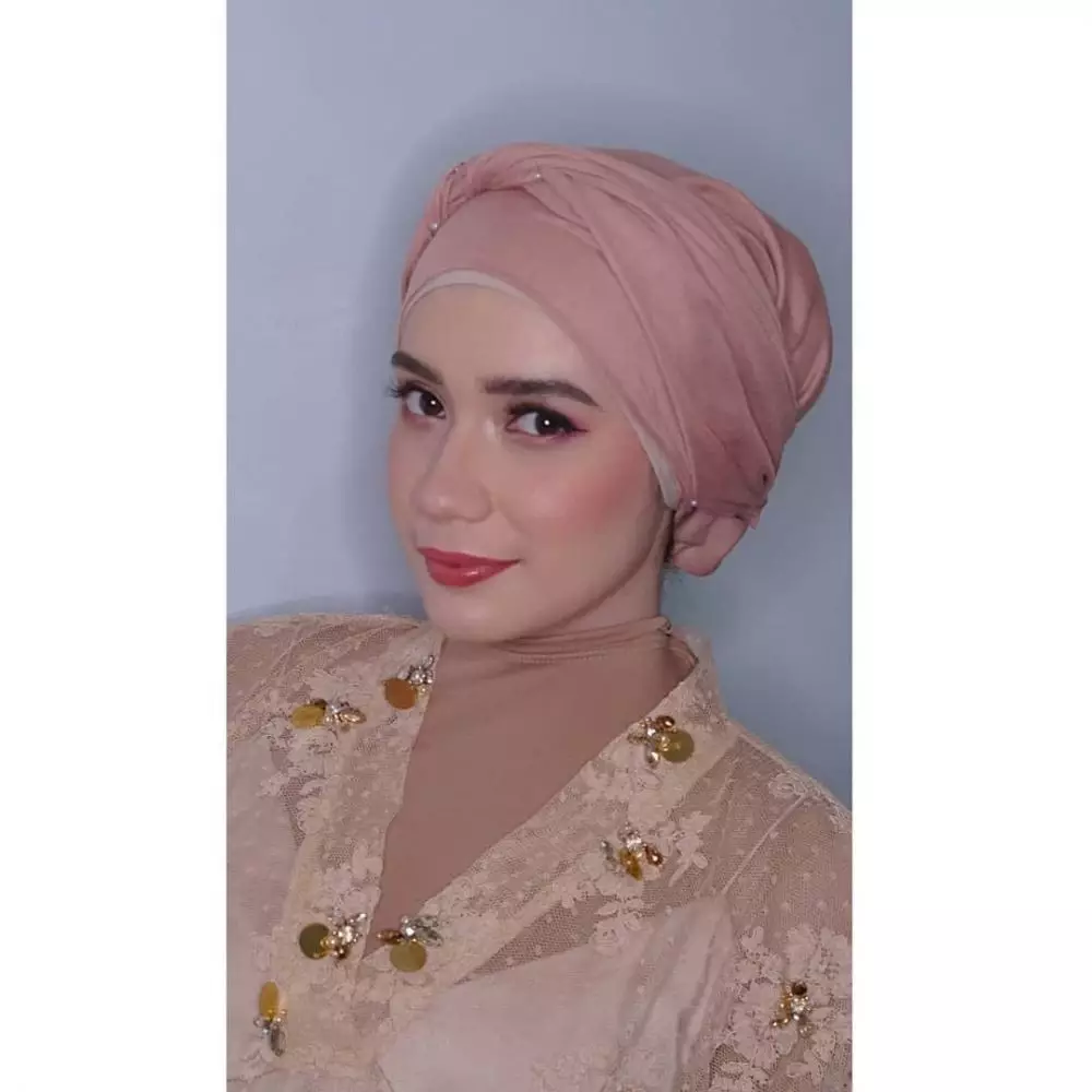 Potret Putri Anne pakai makeup tebal © 2020 brilio.net