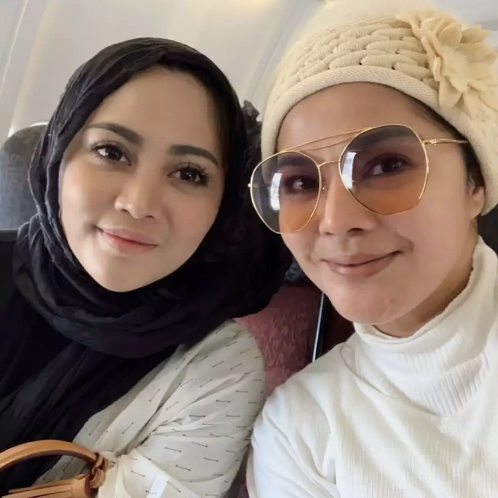 kebersamaan rachel vennya dan ibu © Instagram
