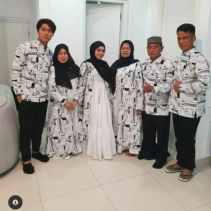 Lesti & Rizky Billar adakan pertemuan keluarga Instagram