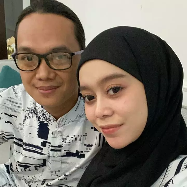 Lesti & Rizky Billar adakan pertemuan keluarga Instagram