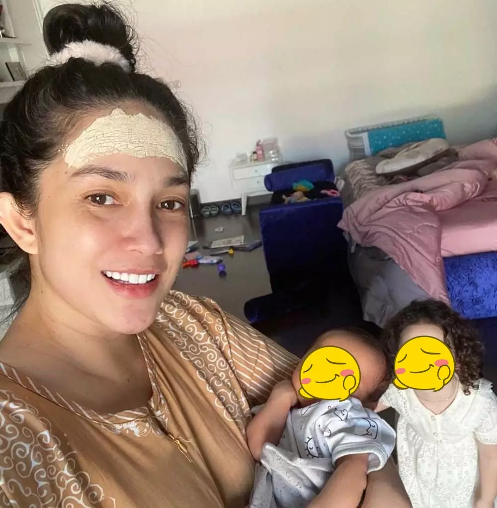 rambut asli Ussy © Instagram