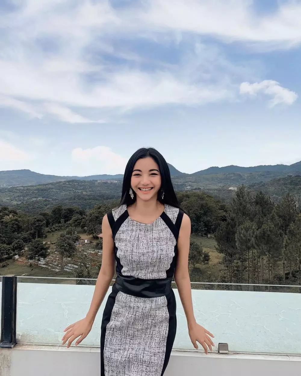 OOTD manis ala Glenca Chysara © Instagram