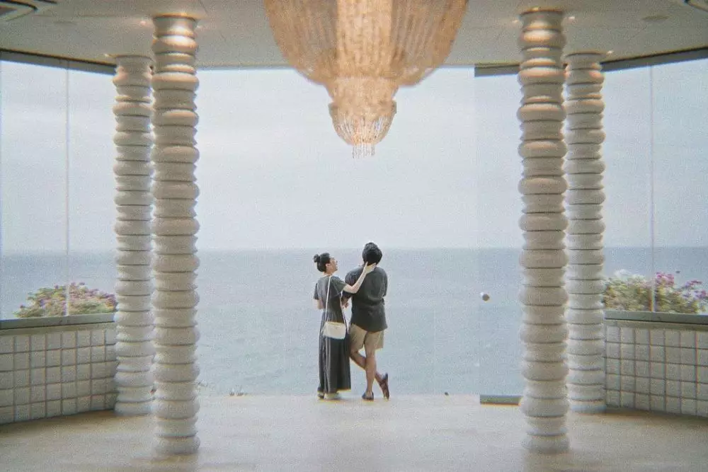 Potret Isyana dan Rayhan honeymoon © 2020 brilio.net