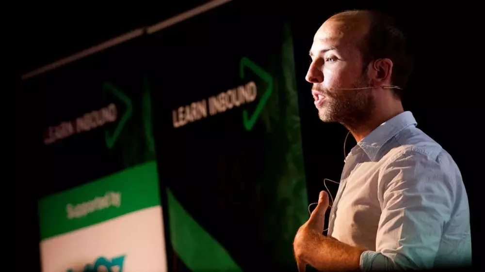 Brian Dean © 2020 brilio.net