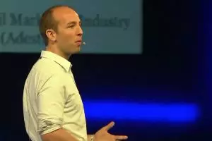 Kisah pakar SEO internasional yang kini berbagi ilmu lewat Backlinko