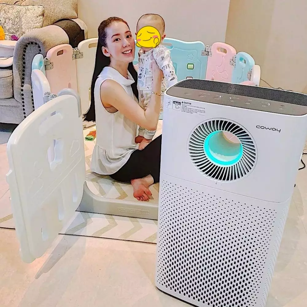 Seleb rayakan Natal dengan anggota keluarga baru © 2020 brilio.net