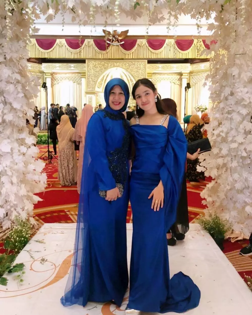 potret mantan artis cilik dan ibu © Instagram