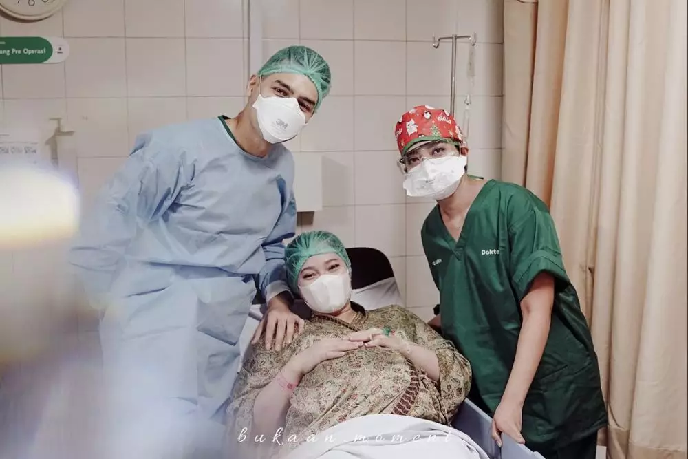 momen kelahiran asmirandah © Instagram