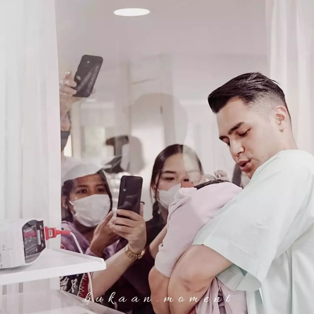 momen kelahiran asmirandah © Instagram