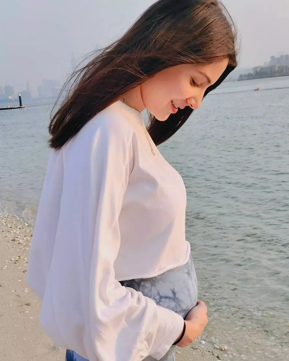 Anushka Sharma pamer baby bump © 2020 berbagai sumber