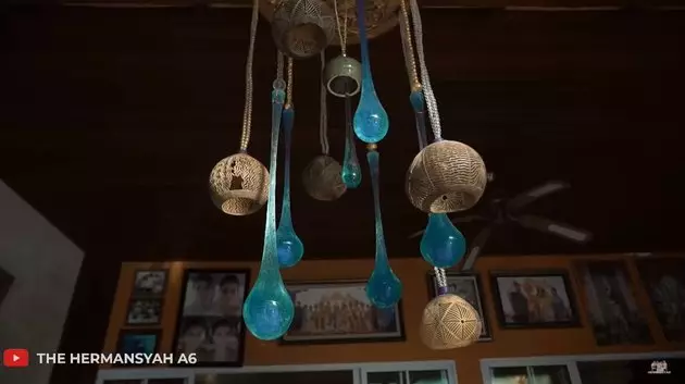 Potret rumah Sarah Menzel © Istimewa