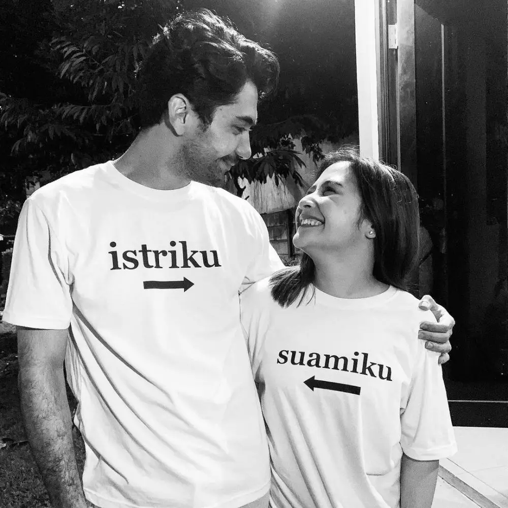 Momen Prilly Latuconsina dan Reza Rahadian di web series © Instagram Momen Prilly Latuconsina dan Reza Rahadian di web series © Instagram