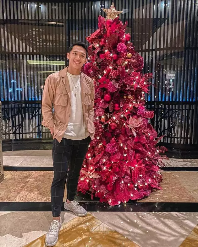 Momen kebersamaan Jonatan Christie dan Shania eks JKT48 ©Instagram Momen kebersamaan Jonatan Christie dan Shania eks JKT48 ©Instagram