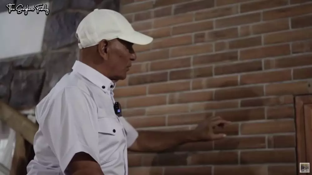 isi dalam rumah Mark Sungkar © YouTube