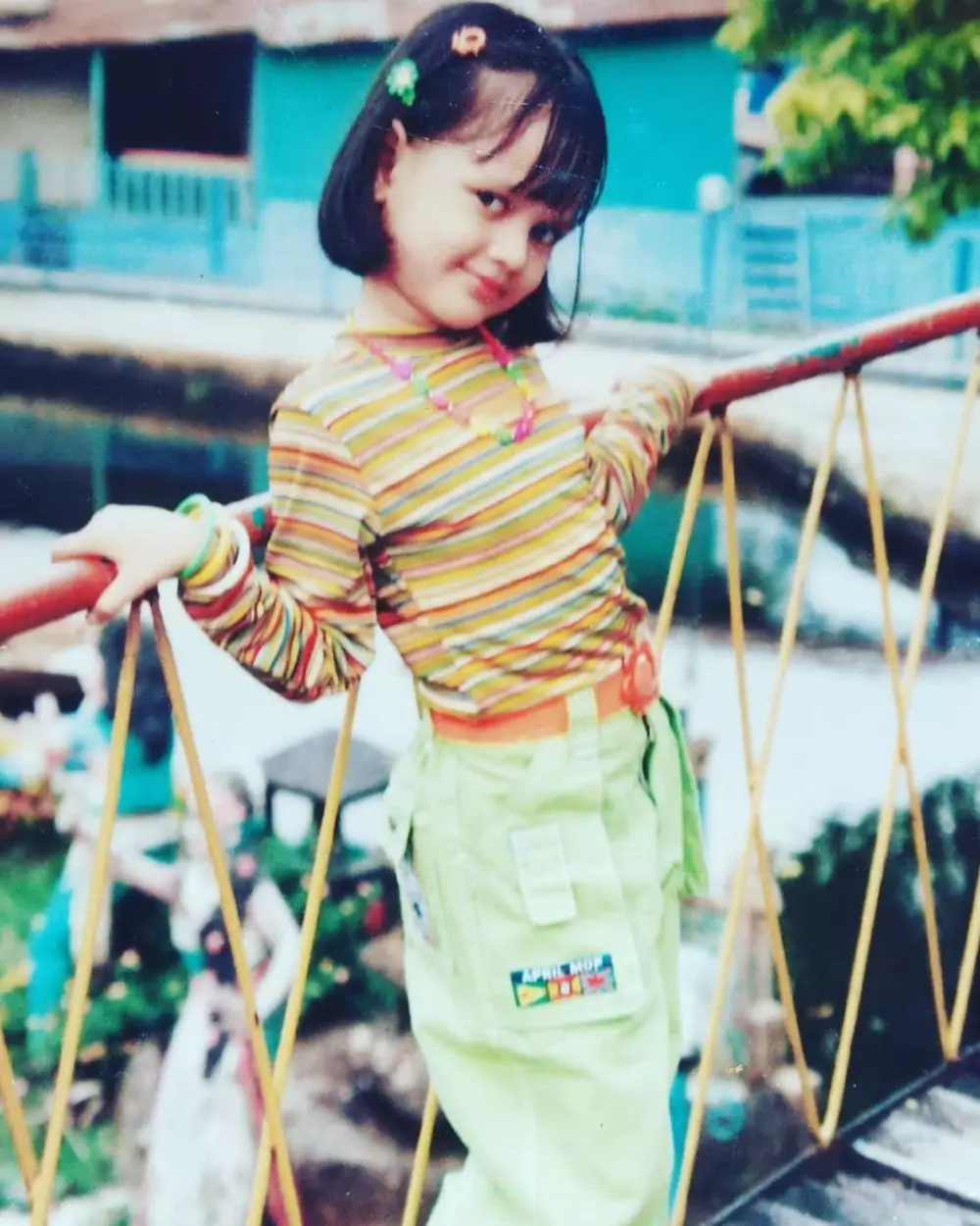 masa kecil seleb langganan peran antagonis © Instagram