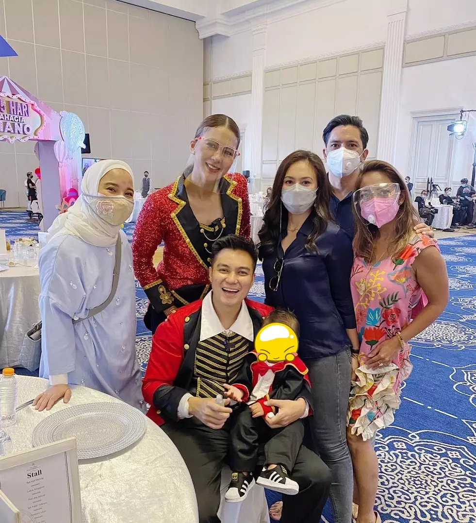 gaya seleb di ultah Kiano © 2020 brilio.net