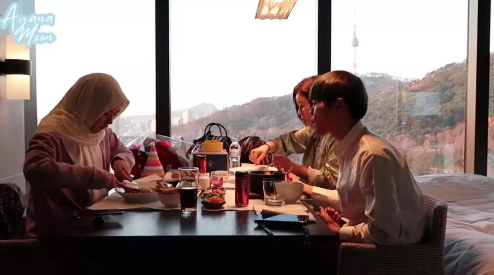 ultah Ayana ke-25 © YouTube ultah Ayana ke-25 © YouTube