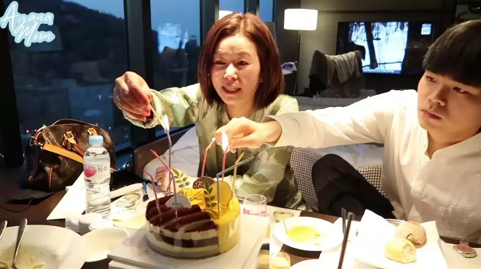 ultah Ayana ke-25 © YouTube ultah Ayana ke-25 © YouTube