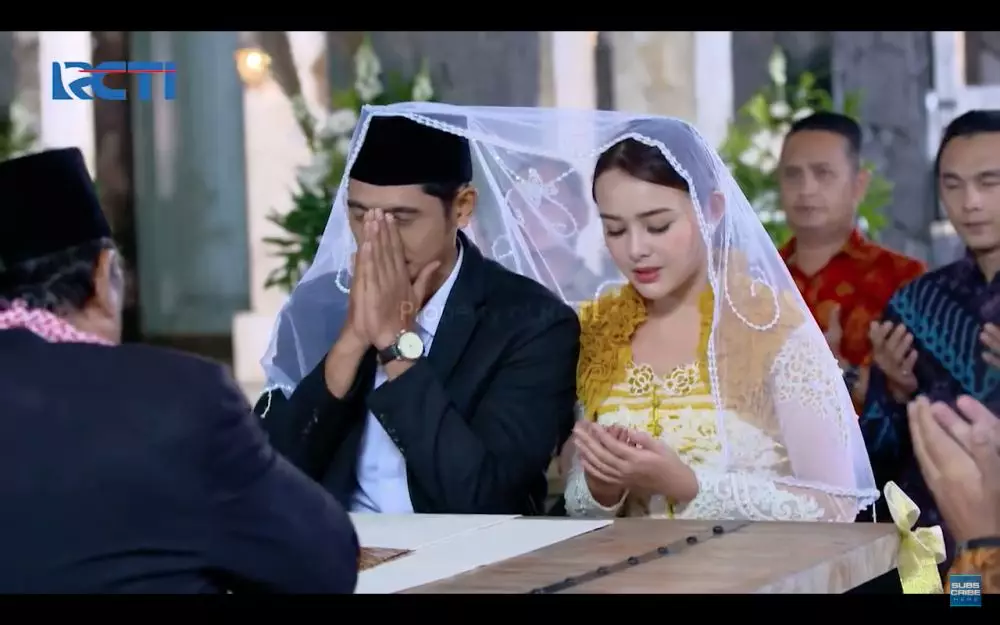 Beda gaya pernikahan Arya Saloka © 2020 brilio.net