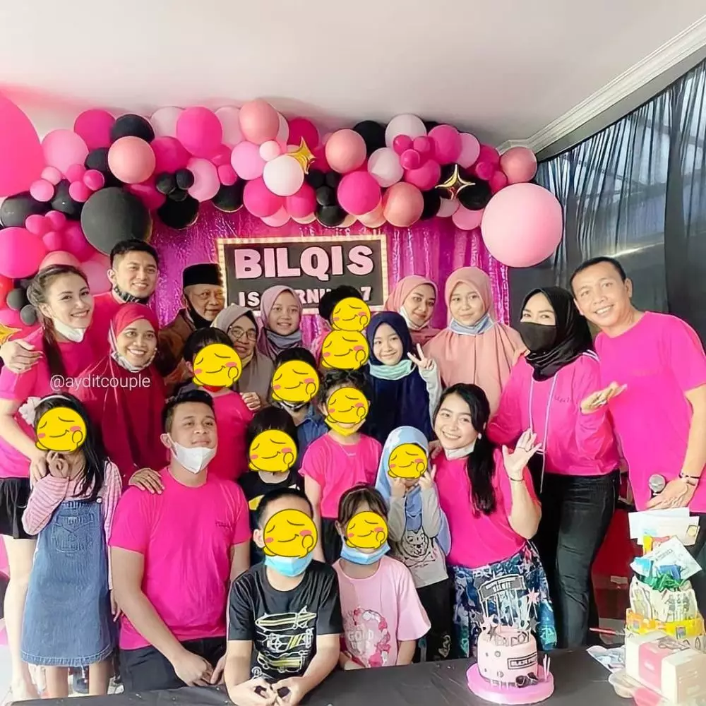 anak Ayu Ting Ting ke-7 ©Instagram anak Ayu Ting Ting ke-7 ©Instagram