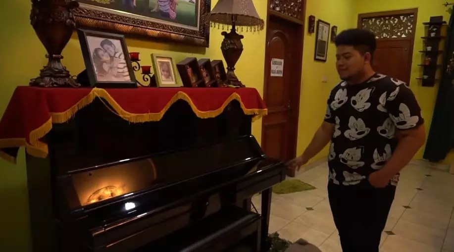 rumah Adam Ghifari © YouTube