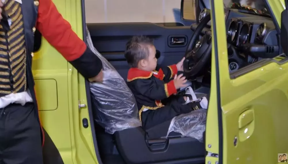 mobil hadiah Kiano © 2020 brilio.net mobil hadiah Kiano © 2020 brilio.net