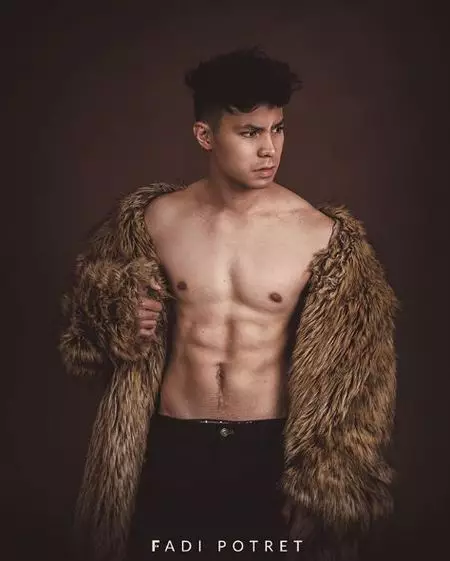 pesinetron pamer badan kekar © 2020 brilio.net pesinetron pamer badan kekar © 2020 brilio.net