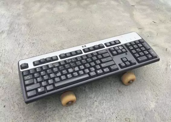 bentuk skateboard absurd Berbagai sumber