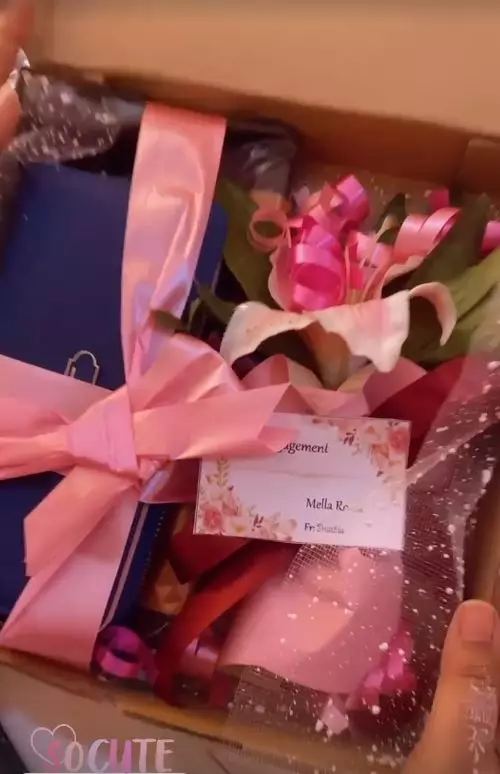 momen pertunangan adik Via Vallen © Instagram