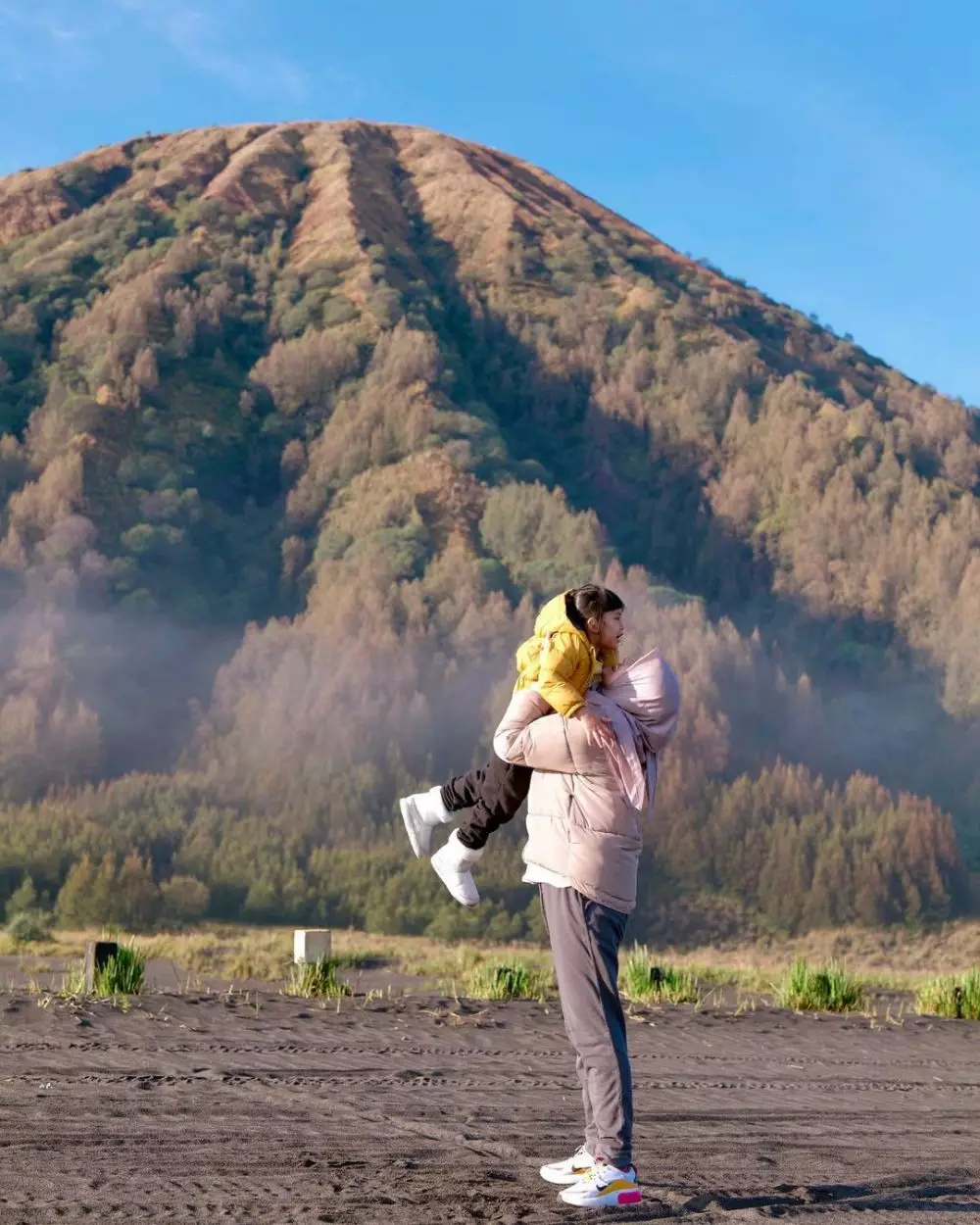 Momen seru liburan Ryana Dea dan keluarga © 2020 brilio.net Momen seru liburan Ryana Dea dan keluarga © 2020 brilio.net