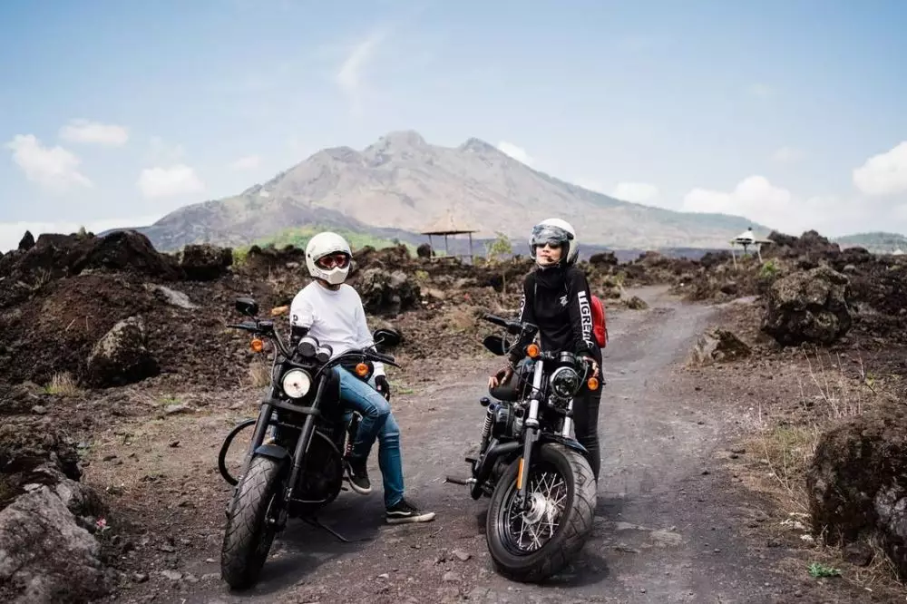 seleb jalani hobi bareng pasangan © Instagram