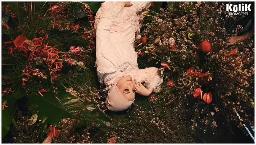 maternity shoot Zaskia Sungkar © YouTube