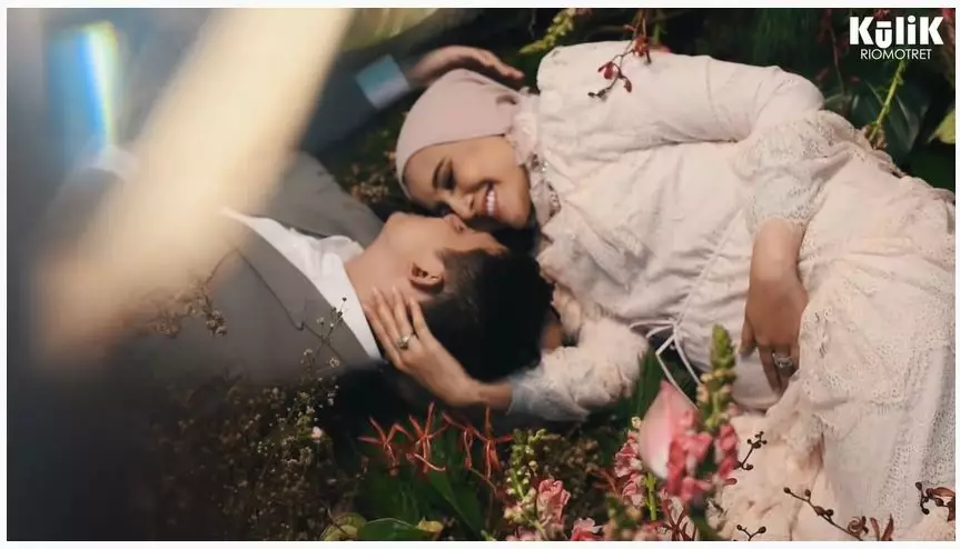 maternity shoot Zaskia Sungkar © YouTube