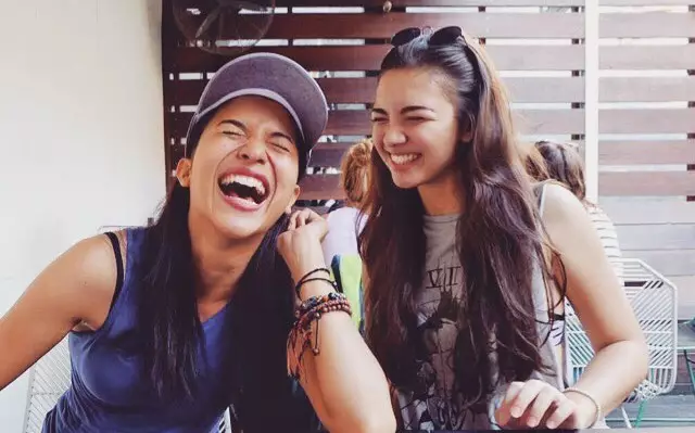 Potret persahabatan Angela Gilsha dan Putri Marino © 2020 brilio.net Potret persahabatan Angela Gilsha dan Putri Marino © 2020 brilio.net