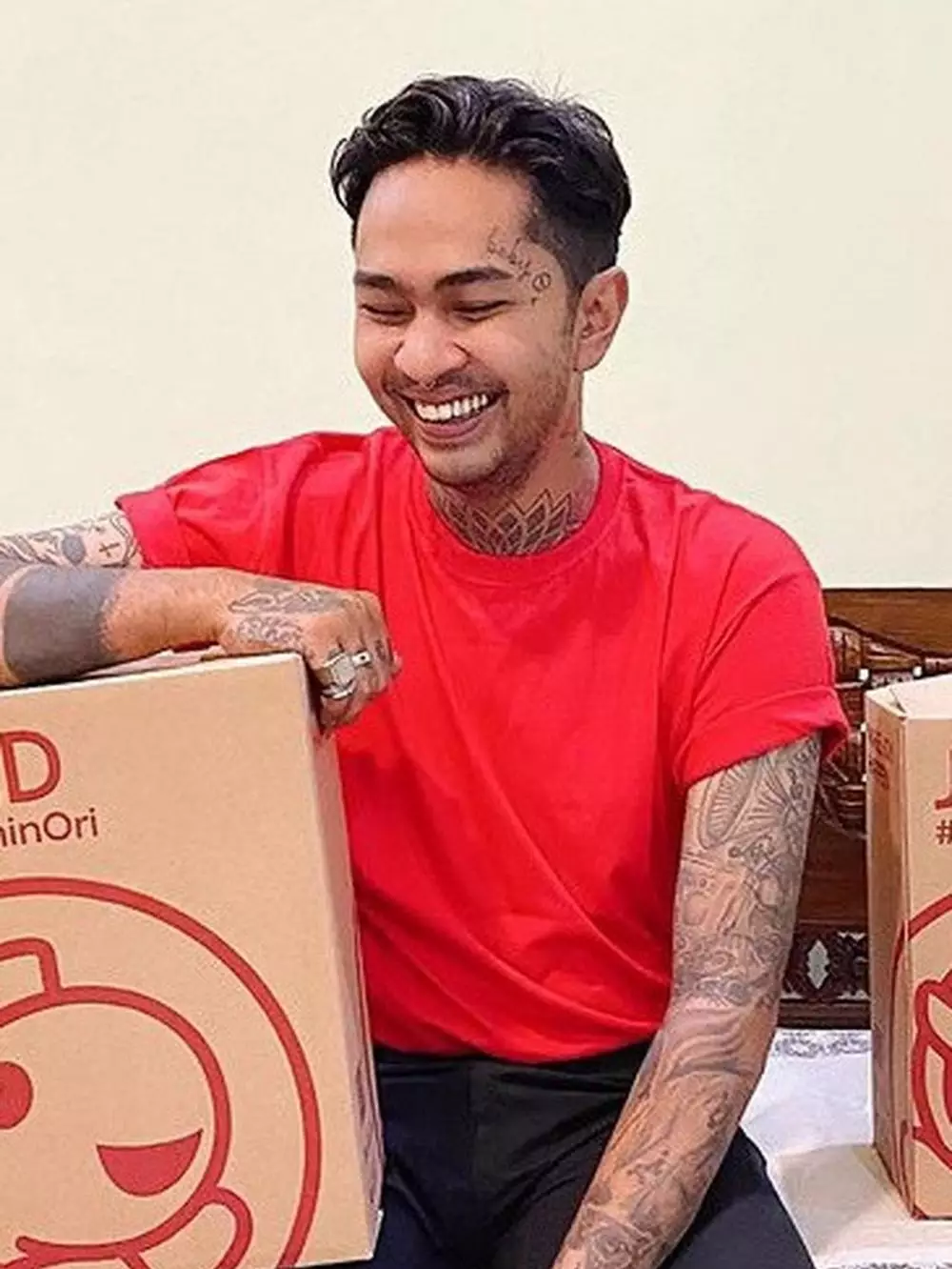 tampilan baru wajah onad Instagram