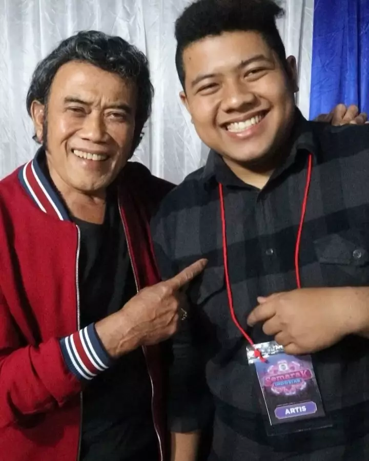 Rhoma dan Adam © Instagram