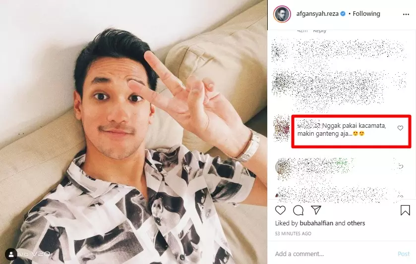 afgan lepas kacamata © Instagram afgan lepas kacamata © Instagram