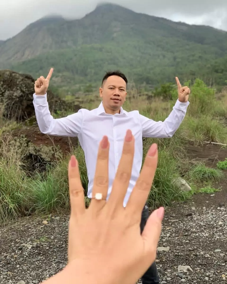 lamaran seleb curi perhatian 2020 © Instagram